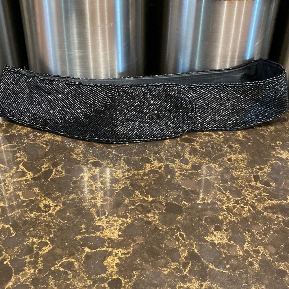 Le Regale black seed bead belt Vintage with Velcro adjustable closure 33.5” long